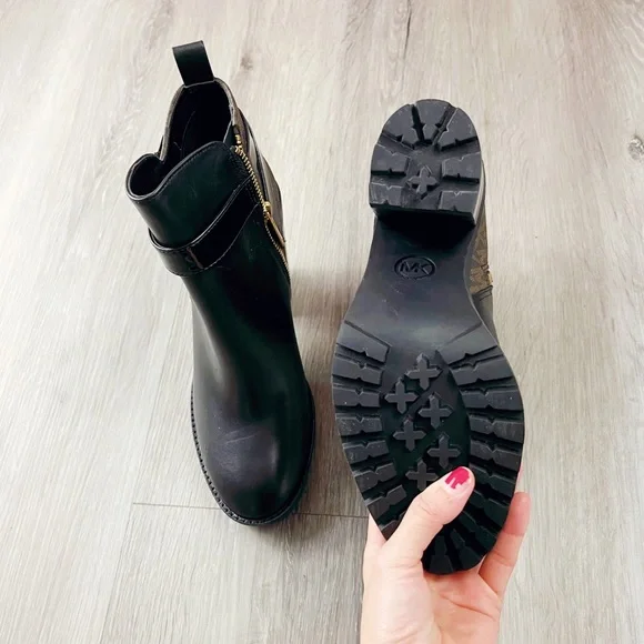 Michael Kors Clancy Boots ✨Brand New - Picture 3 of 7